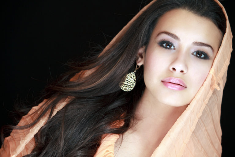 Astrology Psychology Style Consultant Training Dubai: How Do You Use it to Consult Clients on Their Image and Style