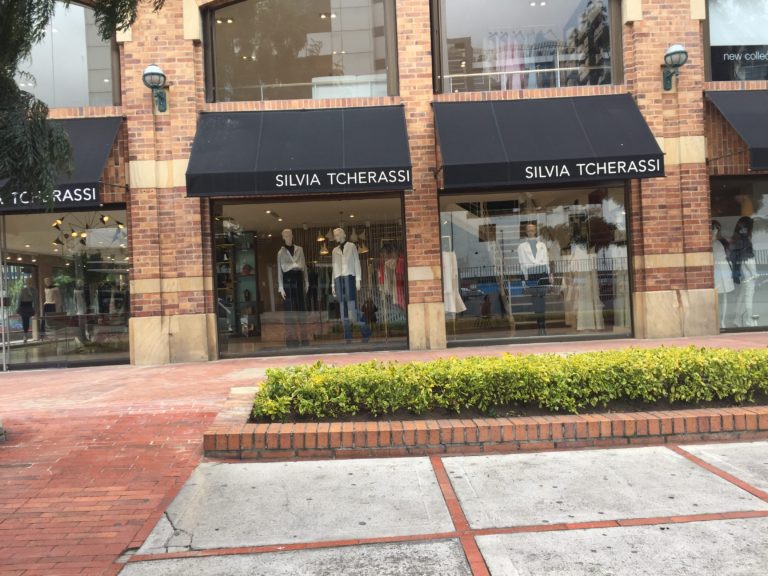 Asesora de Imagen Servicios en Bogotá Colombia Con Mile Jiménez