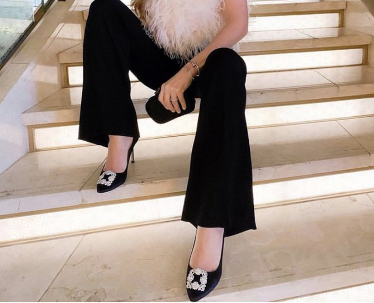 How to Wear Manolo Blahniks