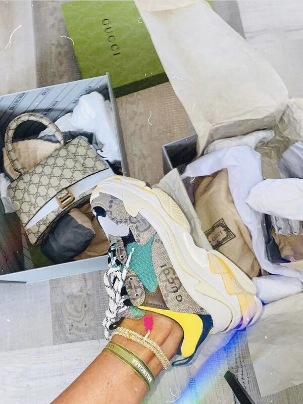 Product Sourcing | Fashion Sourcing Personal Shopping