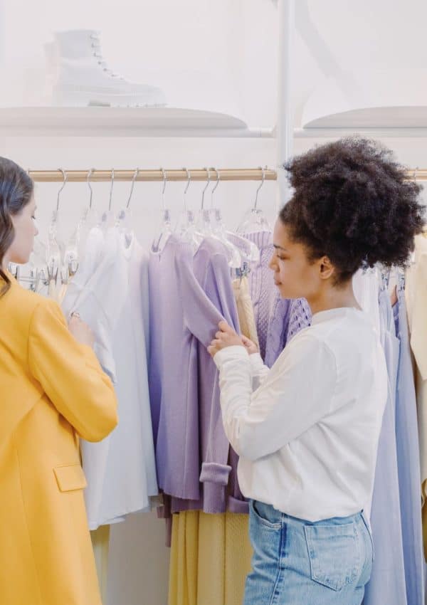 Fashion Consultant versus Personal Stylist – What’s the Difference?