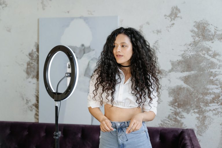 How to Market Yourself as a Personal Stylist