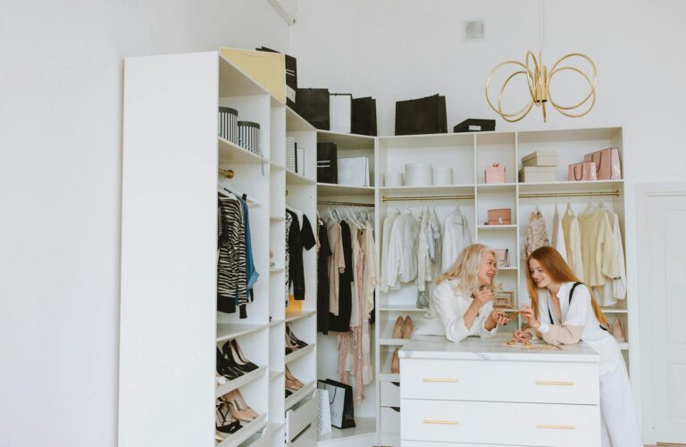 What Should You Charge as a Personal Stylist?